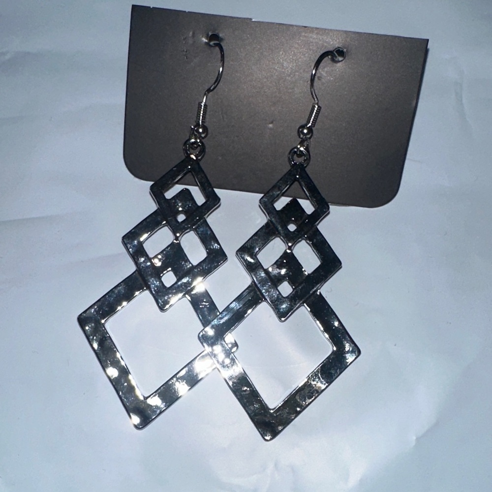 Elegant Silver Geometric Earrings